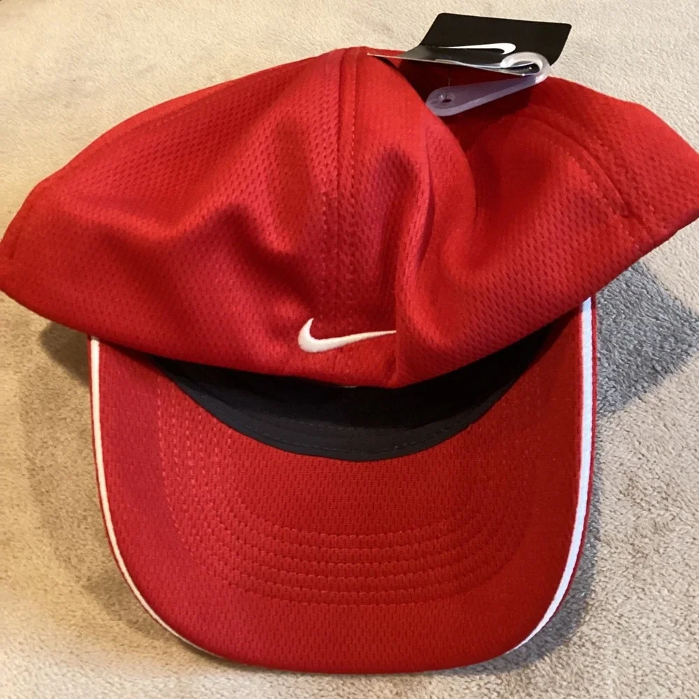 Nike Budweiser Golf Hat L/XL, New‎ with Tags, Red with White Budweiser Logo